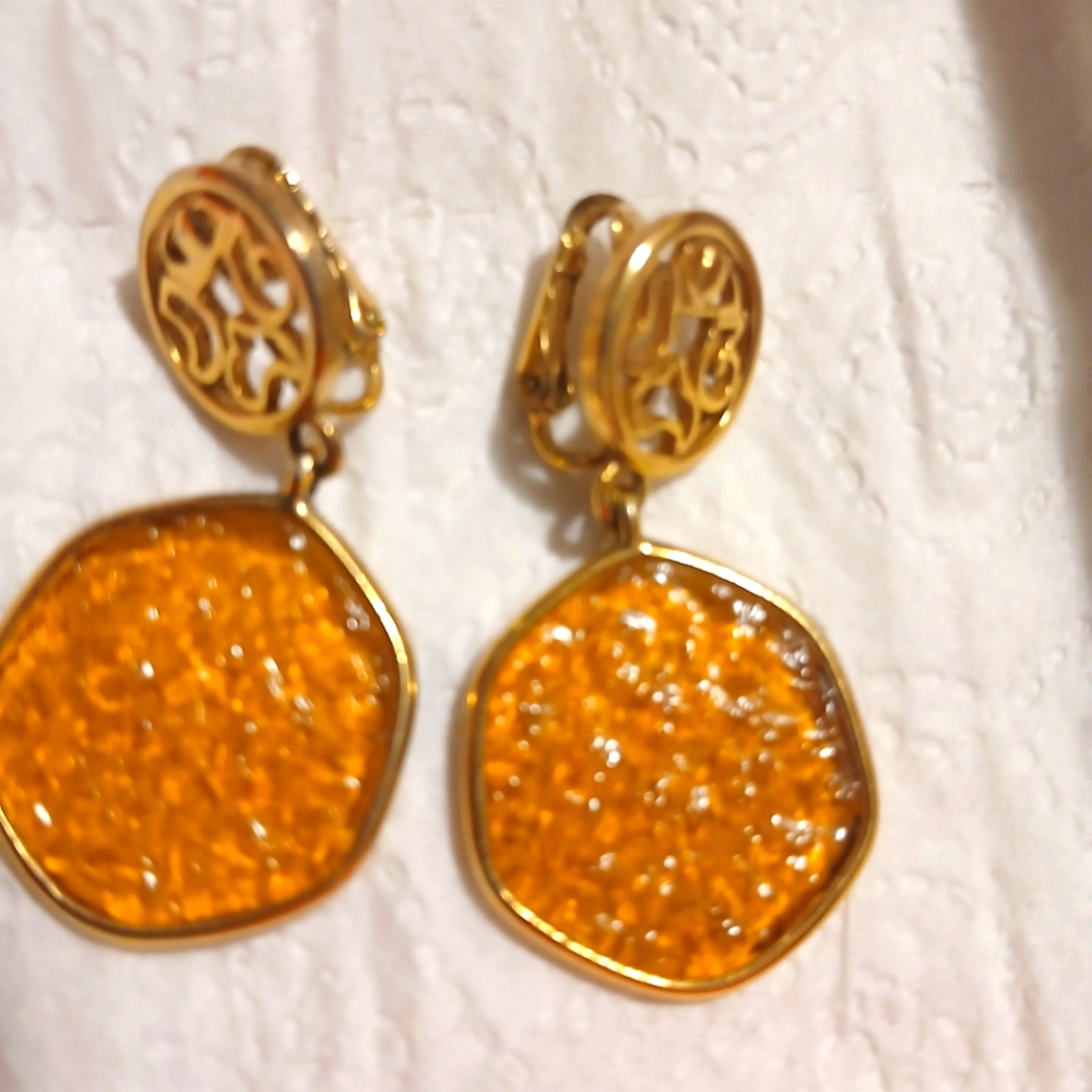 Stunning Vintage Sarah Coventry Clip On Earings